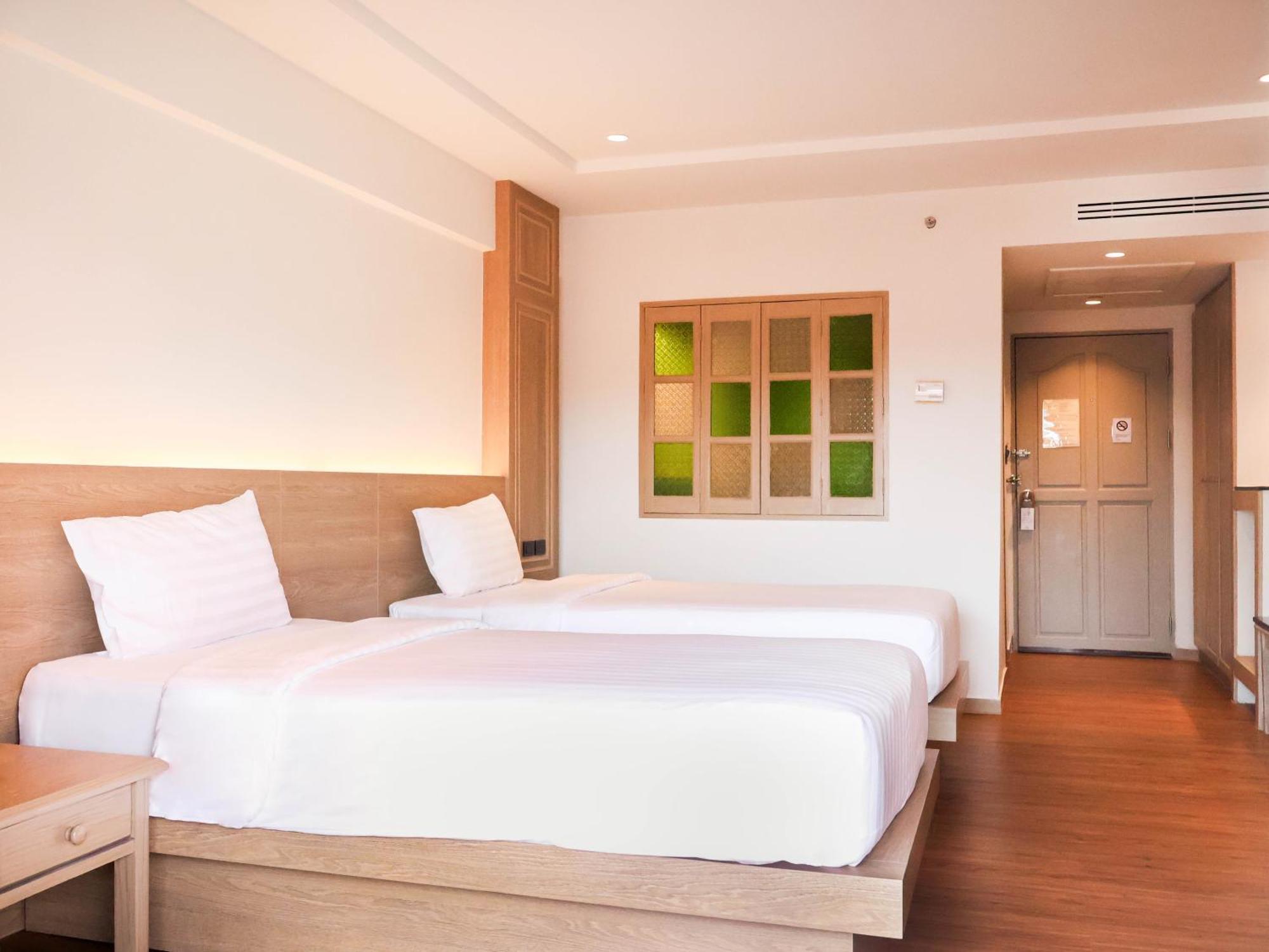Phuket Orchid Resort And Spa Karon Екстериор снимка
